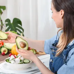 Jakie suplementy przy diecie ketogenicznej pomogą uniknąć niedoborów?