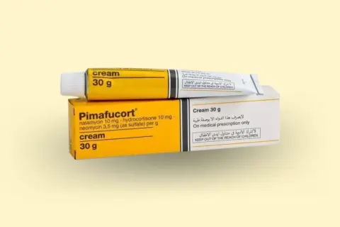 Pimafucort maść, krem 30g. Lek na receptę, zawiera natamycynę, hydrokortyzon i neomycynę.
