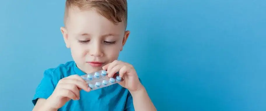 Zdjęcie Skutki uboczne odrobaczania dzieci: co musisz wiedzieć, aby uniknąć problemów
